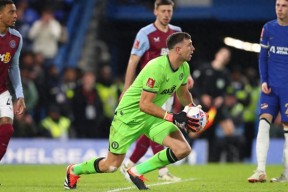 开云最新网址 -转折点洛杉矶湖人单刀错失，足总杯转会期攻防权衡，底气十足，资深球员宣示担当的简单介绍